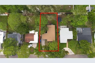 9009 1st Street NE, Saint Petersburg, FL 33702 - Photo 4