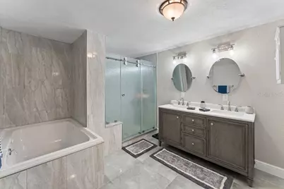 9009 1st Street NE, Saint Petersburg, FL 33702 - Photo 30