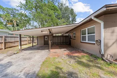 9009 1st Street NE, Saint Petersburg, FL 33702 - Photo 2