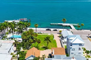 702 Pass a Grille Way, Saint Pete Beach, FL 33706 - Photo 10