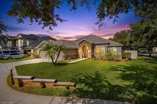 15220 Octavia Ln, Odessa, FL 33556 - Photo 2