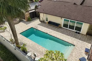 5041 Paloma Dr, Tampa, FL 33624 - Photo 16