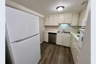 2000 World Parkway Boulevard #7, Clearwater, FL 33763 - Photo 14