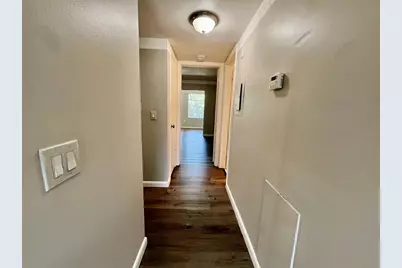 2000 World Parkway Boulevard #7, Clearwater, FL 33763 - Photo 10