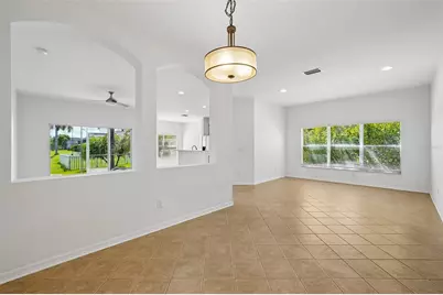 1810 Mira Lago Circle, Ruskin, FL 33570 - Photo 10