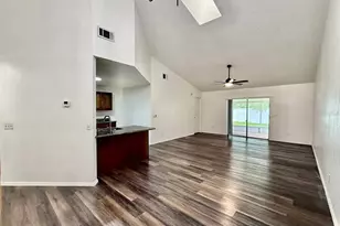 1317 Coolridge Dr, Brandon, FL 33511 - Photo 4