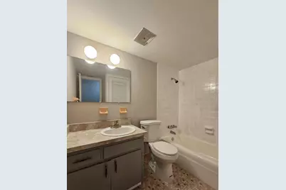 7610 W Powhatan Avenue #3, Tampa, FL 33615 - Photo 12