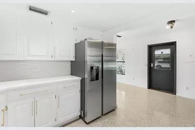 2723 Lynnhurst Street, Sarasota, FL 34239 - Photo 8