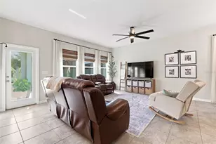 8096 Seagarden Ln, Land O Lakes, FL 34637 - Photo 6