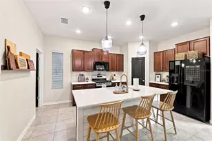 8096 Seagarden Ln, Land O Lakes, FL 34637 - Photo 10