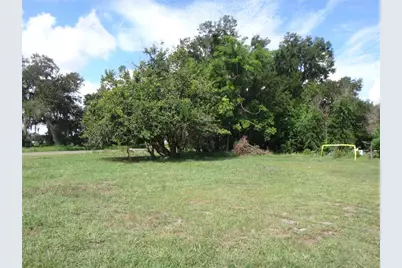 Seminole Avenue S, Fort Meade, FL 33841 - Photo 1