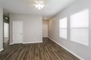 35483 Eastbrook Ave, Zephyrhills, FL 33541 - Photo 4