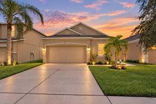1824 Atlantic Dr, Ruskin, FL 33570 - Photo 1