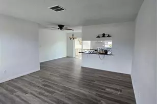 7840 Boca Ciega Dr, Saint Pete Beach, FL 33706 - Photo 6