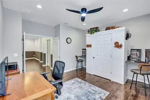 1503 Yale Castle Ct, Ruskin, FL 33570 - Photo 12