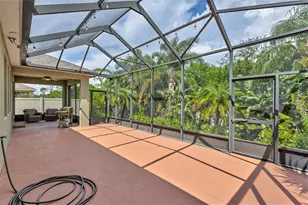 1503 Yale Castle Ct, Ruskin, FL 33570 - Photo 44