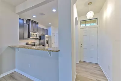 5116 Bay Isle Circle, Clearwater, FL 33760 - Photo 4