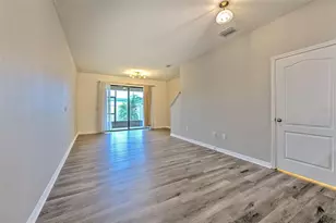5116 Bay Isle Cir, Clearwater, FL 33760 - Photo 16