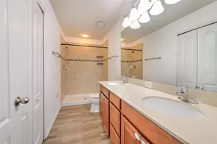 5116 Bay Isle Cir, Clearwater, FL 33760 - Photo 26