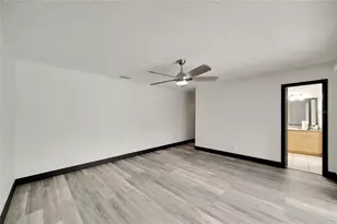 6301 Newtown Cir, Tampa, FL 33615 - Photo 50
