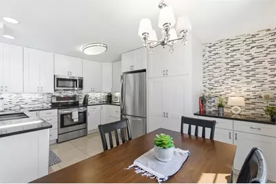 5280 Coquina Key Drive SE #A, Saint Petersburg, FL 33705 - Photo 10