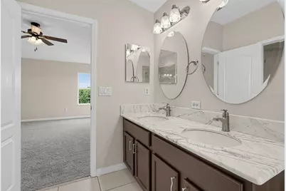 7876 Carriage Pointe Drive, Gibsonton, FL 33534 - Photo 14