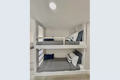 450 S Gulfview Boulevard #408, Clearwater Beach, FL 33767 - Photo 28