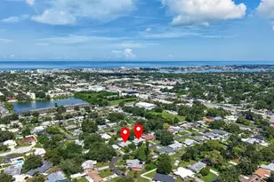 11420 Oval Dr W, Largo, FL 33774 - Photo 36