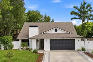 626 Forest Hills Dr, Brandon, FL 33510 - Photo 1