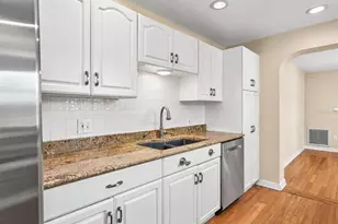 206 17th Ave NE, Saint Petersburg, FL 33704 - Photo 14