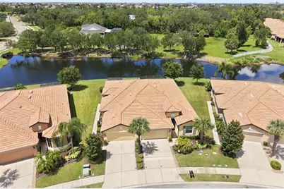 5465 Sunset Falls Drive, Apollo Beach, FL 33572 - Photo 2