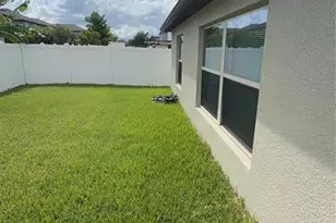 7419 Rosy Periwinkle Ct, Tampa, FL 33619 - Photo 4