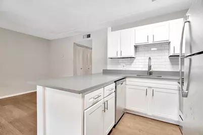 3602 S Macdill Avenue #205, Tampa, FL 33629 - Photo 4