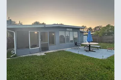 7313 Royal Palm Drive, New Port Richey, FL 34652 - Photo 2