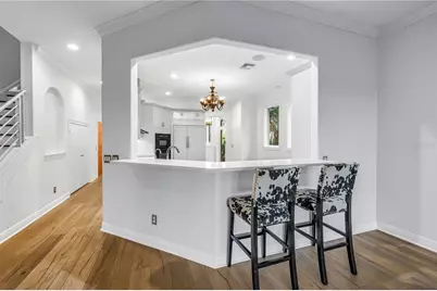 651 Saxony Boulevard, Saint Petersburg, FL 33716 - Photo 6