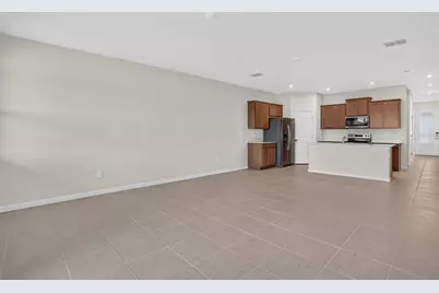 9147 Aurelia Avenue, Parrish, FL 34219 - Photo 12