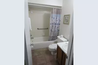 901 Gulf Drive S #2, Bradenton Beach, FL 34217 - Photo 8