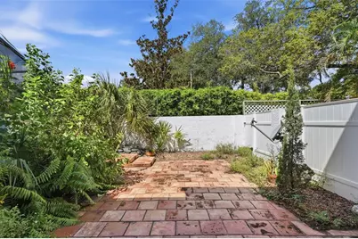 5824 Idle Forest Place, Tampa, FL 33614 - Photo 30