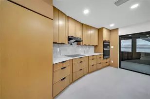 2185 Little Brook Ln, Clearwater, FL 33763 - Photo 10