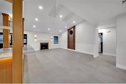 2185 Little Brook Lane, Clearwater, FL 33763 - Photo 8
