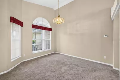 3318 Silverpond Drive, Plant City, FL 33566 - Photo 8