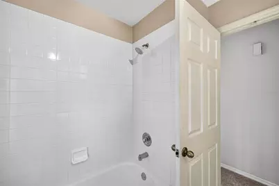 3318 Silverpond Drive, Plant City, FL 33566 - Photo 24