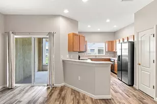 9904 Venetian River Way, Tampa, FL 33619 - Photo 22