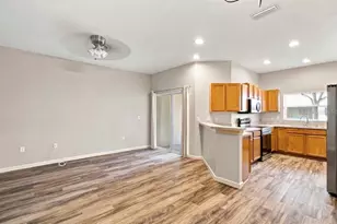 9904 Venetian River Way, Tampa, FL 33619 - Photo 26