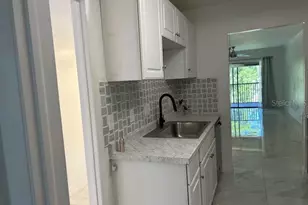 2980 Haines Bayshore Rd, Clearwater, FL 33760 - Photo 6