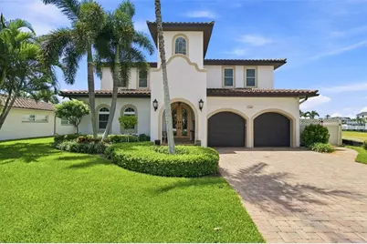 11220 8th Street E, Treasure Island, FL 33706 - Photo 6