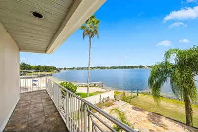 11609 Carrollwood Drive, Tampa, FL 33618 - Photo 10