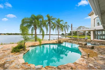 11609 Carrollwood Drive, Tampa, FL 33618 - Photo 12