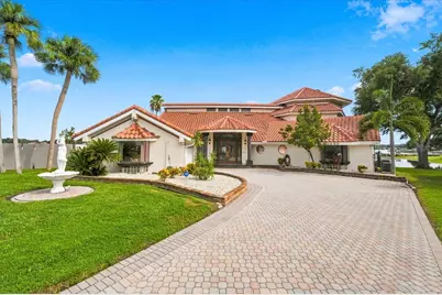 11609 Carrollwood Drive, Tampa, FL 33618 - Photo 2