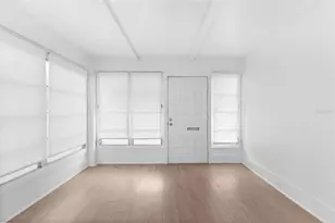 304 W Flora St, Tampa, FL 33604 - Photo 2